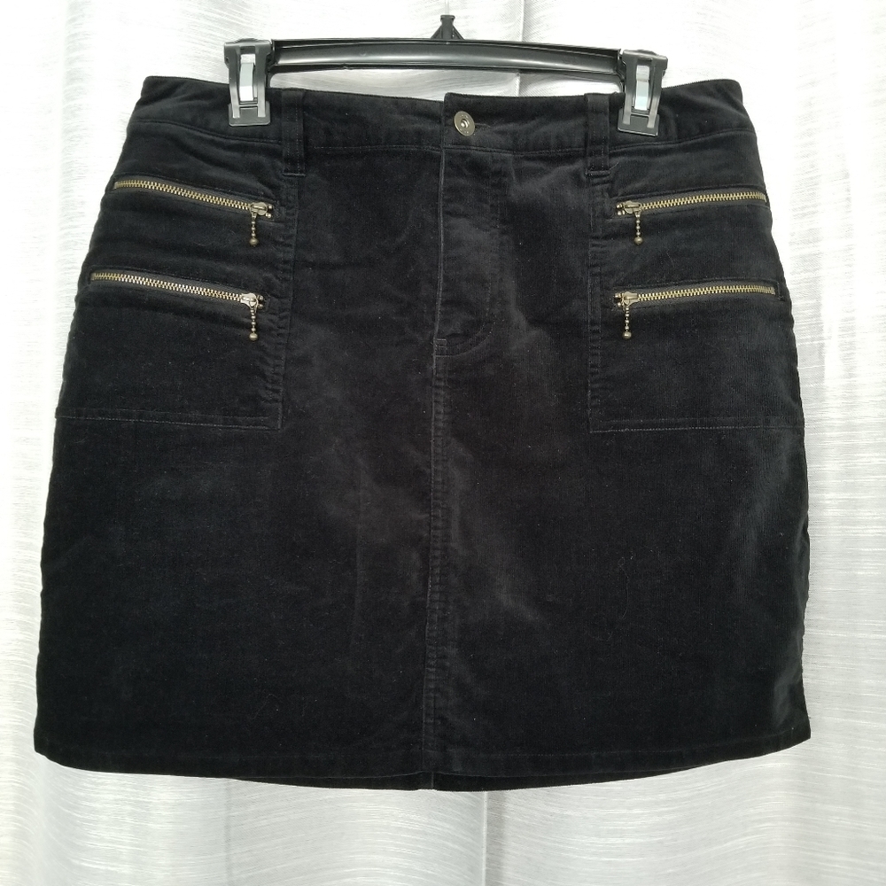 i. e. Relaxed Corduroy Skirt